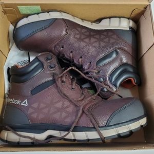 Reebok 10.5 Athletic Work boot composite toe